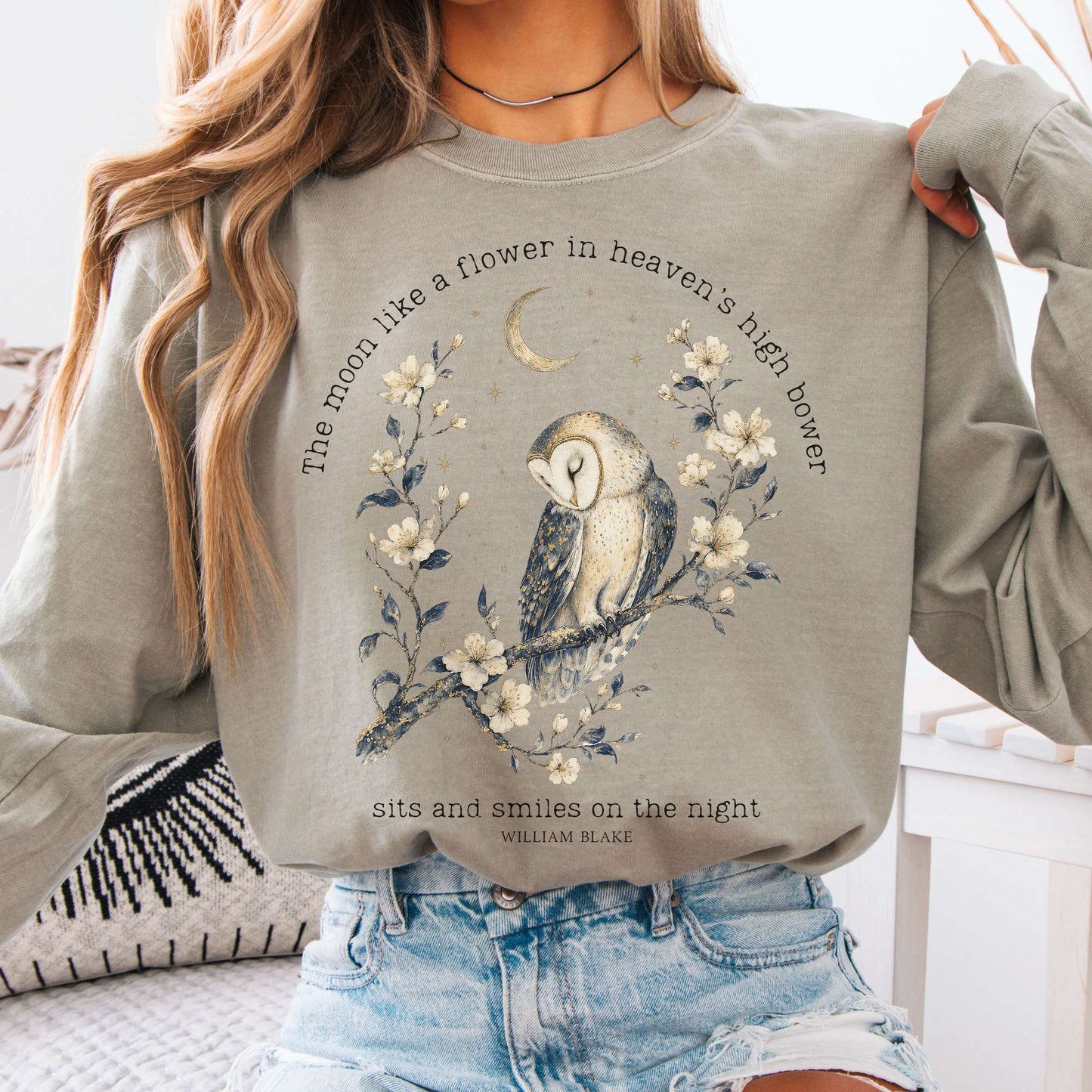 Long-sleeve Sandstone / S The Moon Smiles On The Night William Blake Literary Long Sleeve The Mystic Eden