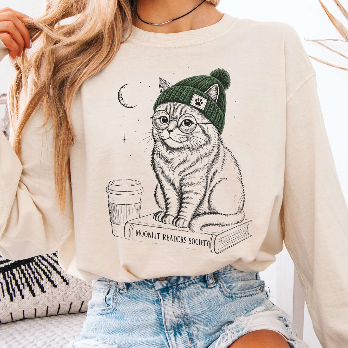 Long-sleeve Ivory / S Moonlit Readers Society Cat Long Sleeve The Mystic Eden