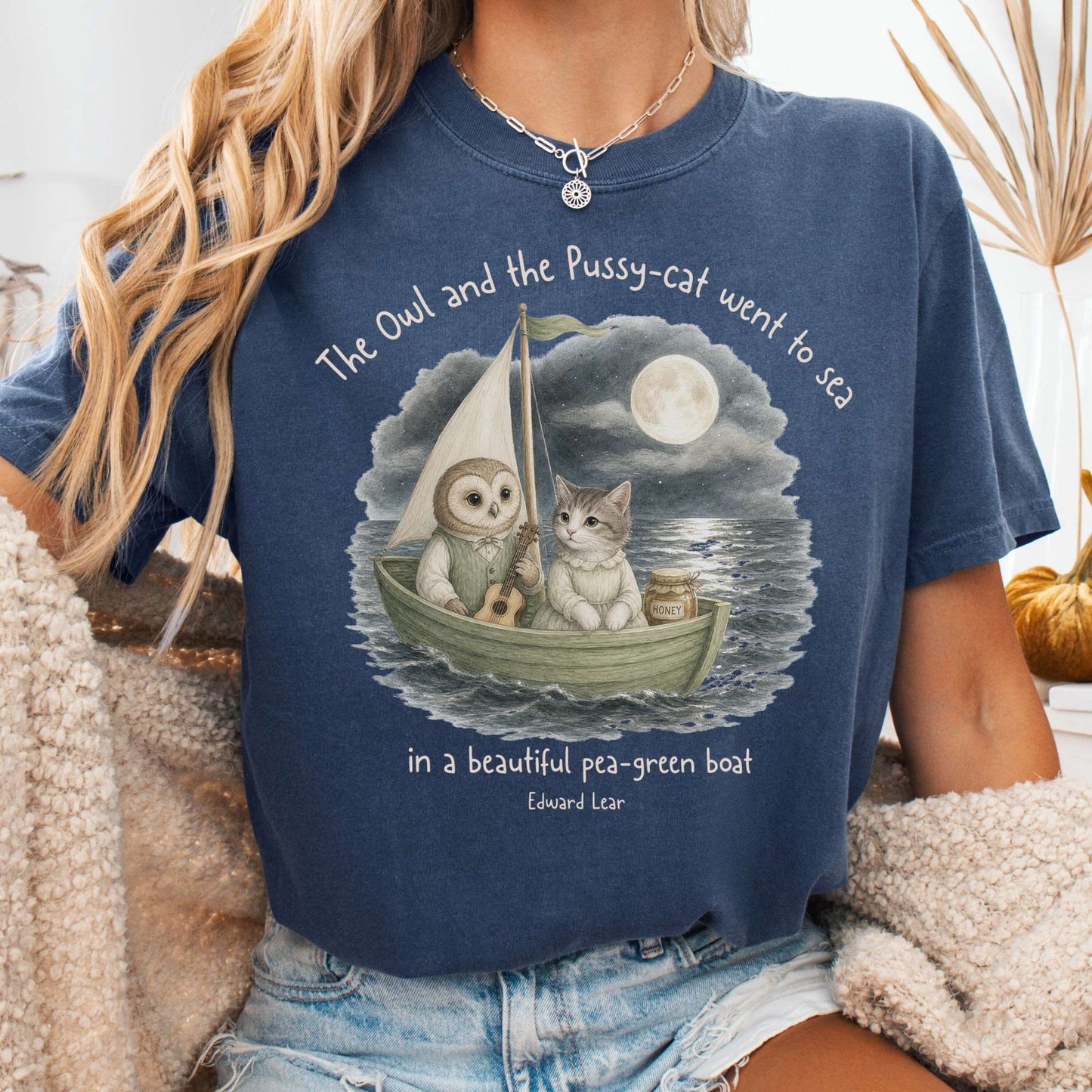 The Owl and the Pussy-Cat Edward Lear Literary T-Shirt