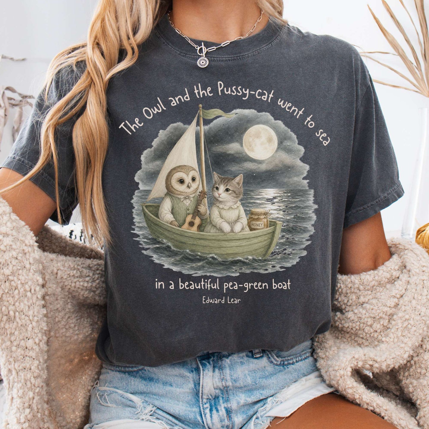 The Owl and the Pussy-Cat Edward Lear Literary T-Shirt