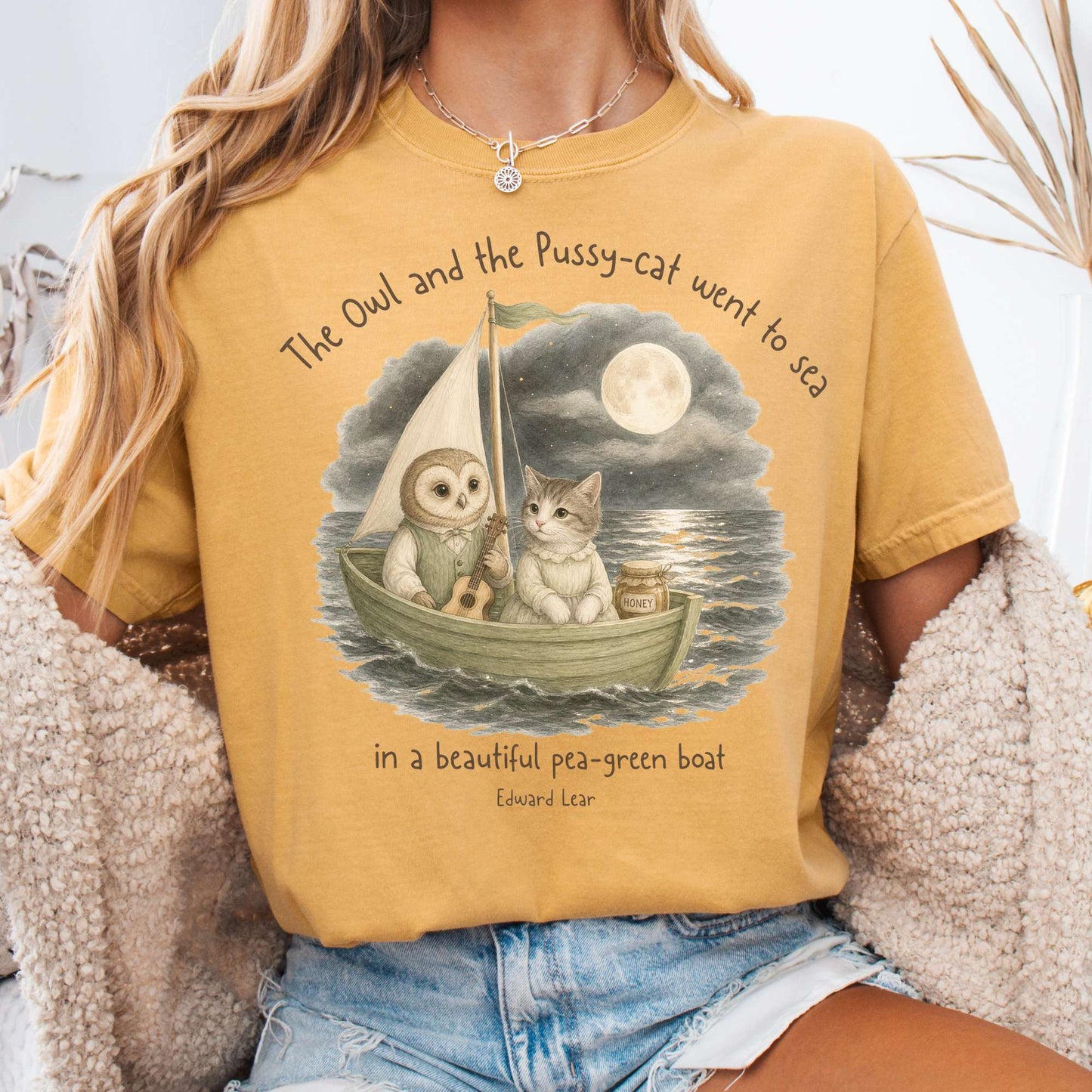The Owl and the Pussy-Cat Edward Lear Literary T-Shirt