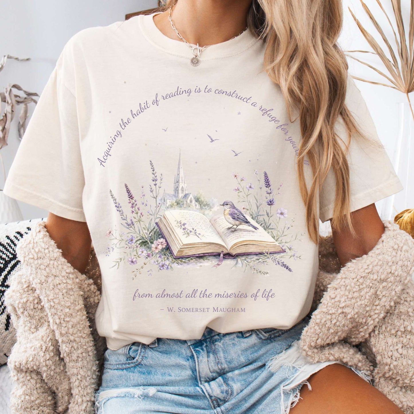 Acquiring the Habit of Reading W. Somerset Maugham Literary T-Shirt