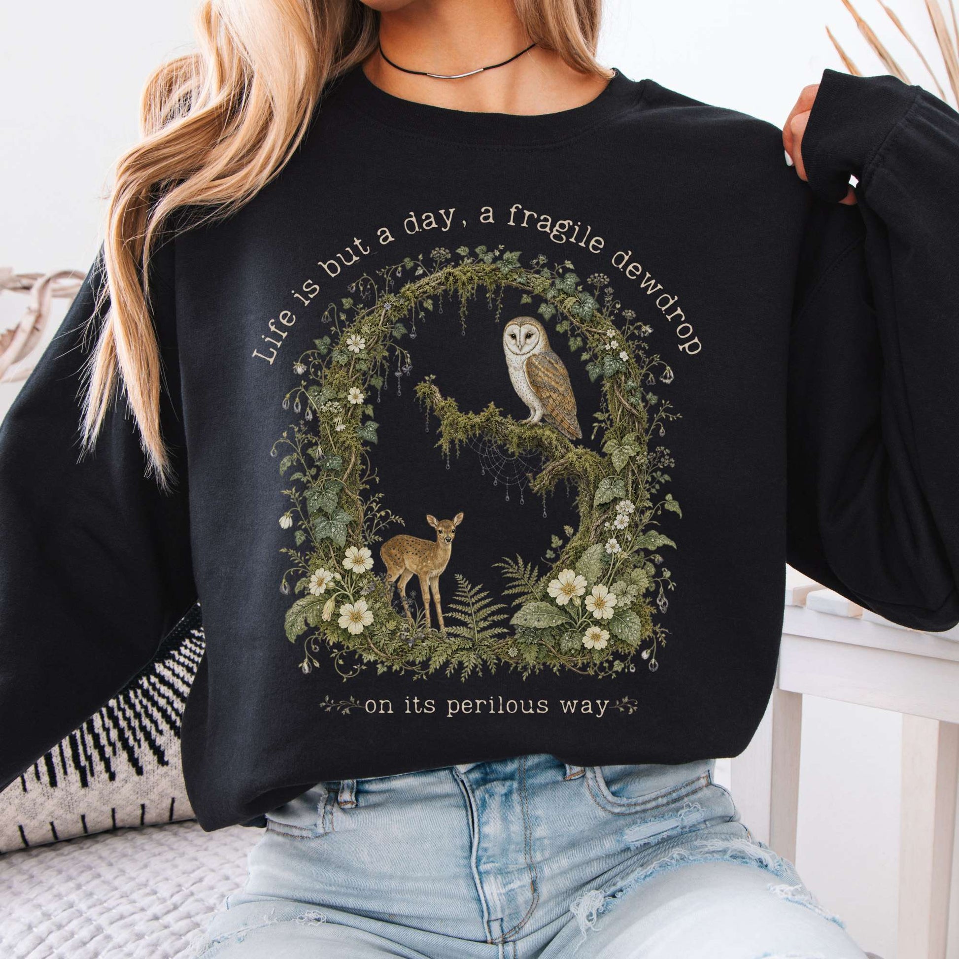 Sweatshirt Black / S Design 297 Crewneck Sweatshirt The Mystic Eden
