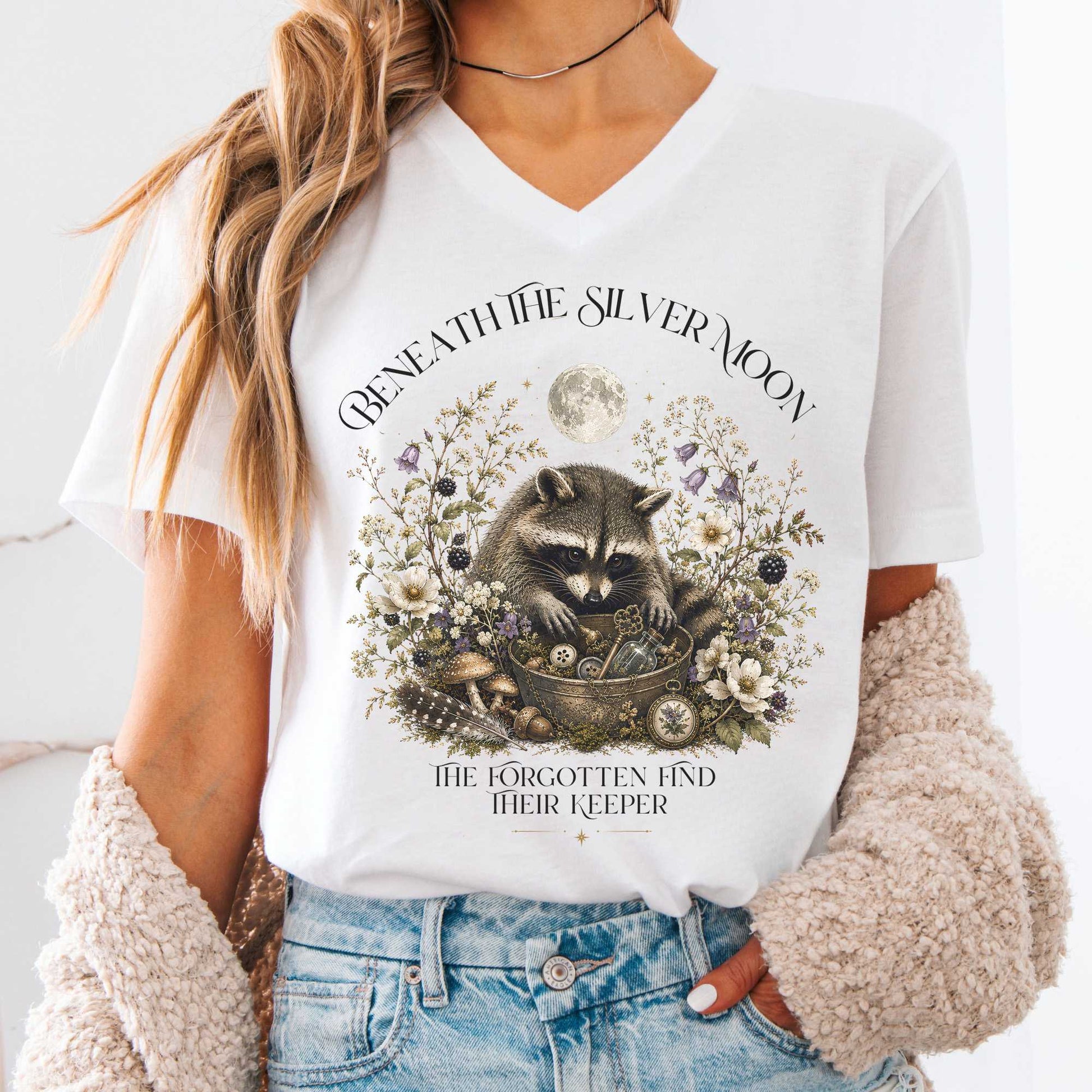 V-neck White / S Design 317 V-Neck The Mystic Eden