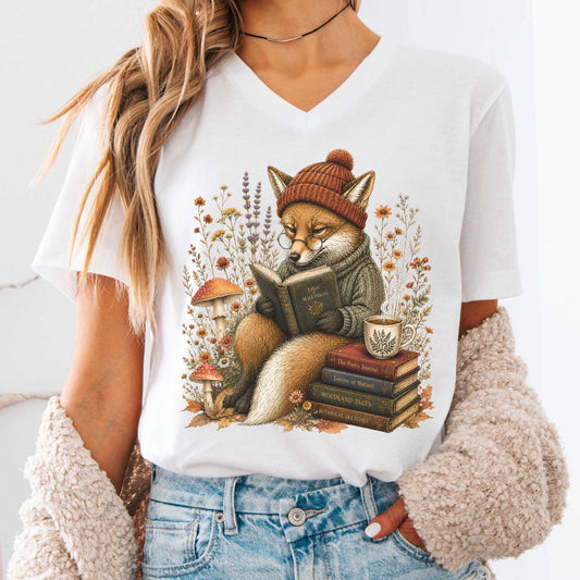 V-neck White / S The Woodland Reader Fox V-Neck The Mystic Eden