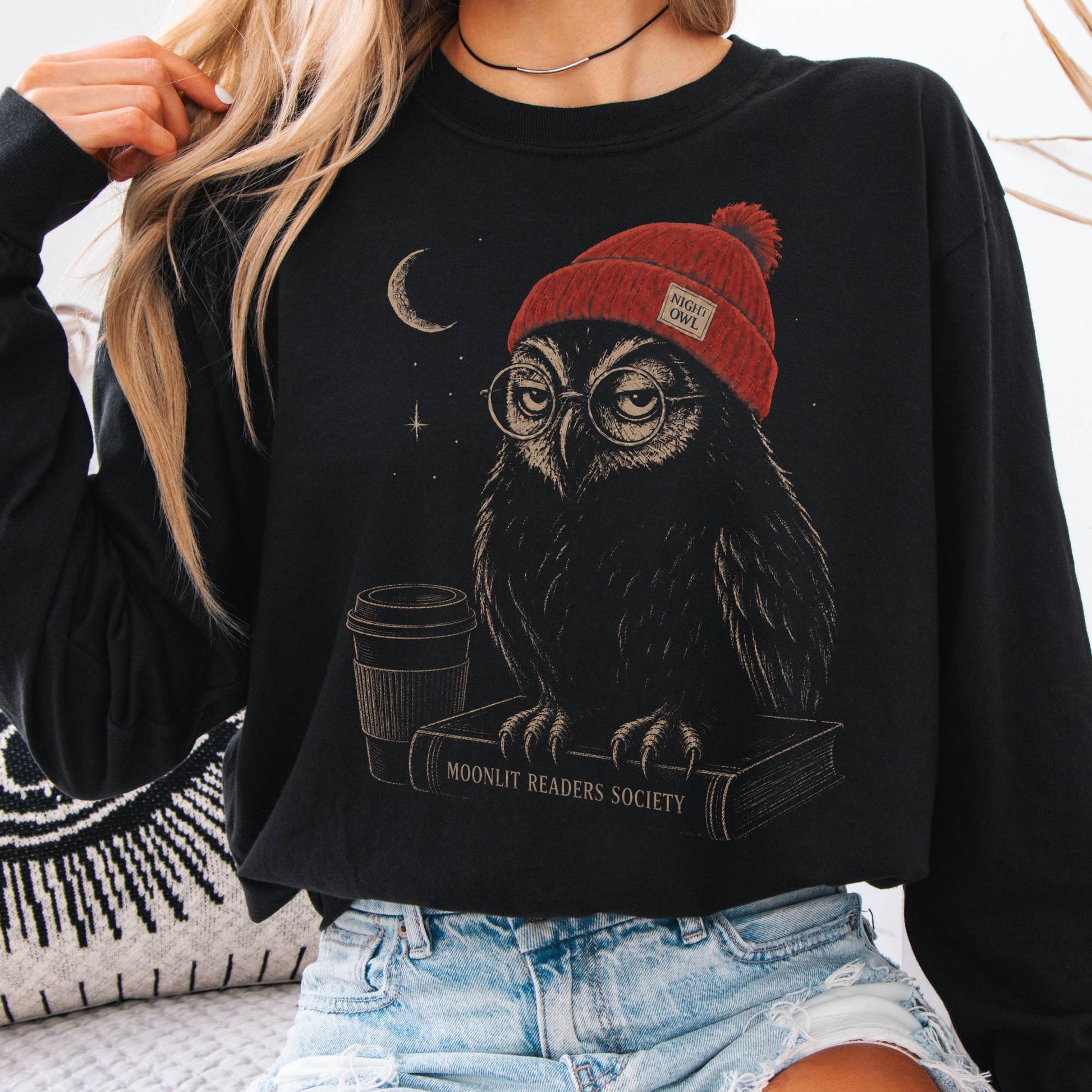 Long-sleeve Black / S Moonlit Readers Society Night Owl Long Sleeve The Mystic Eden