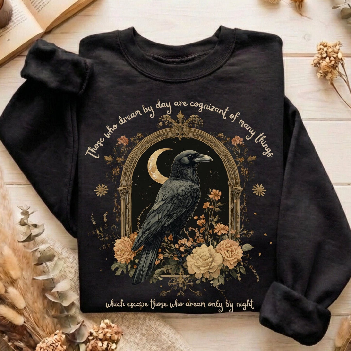 Sweatshirt Black / S Design 140 Sweatshirt The Mystic Eden