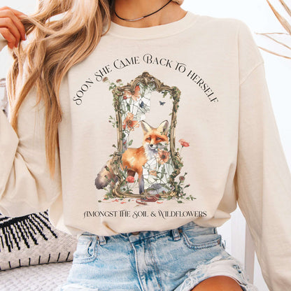 Long-sleeve Ivory / S Soon She Came Back to Herself  Long Sleeve The Mystic Eden