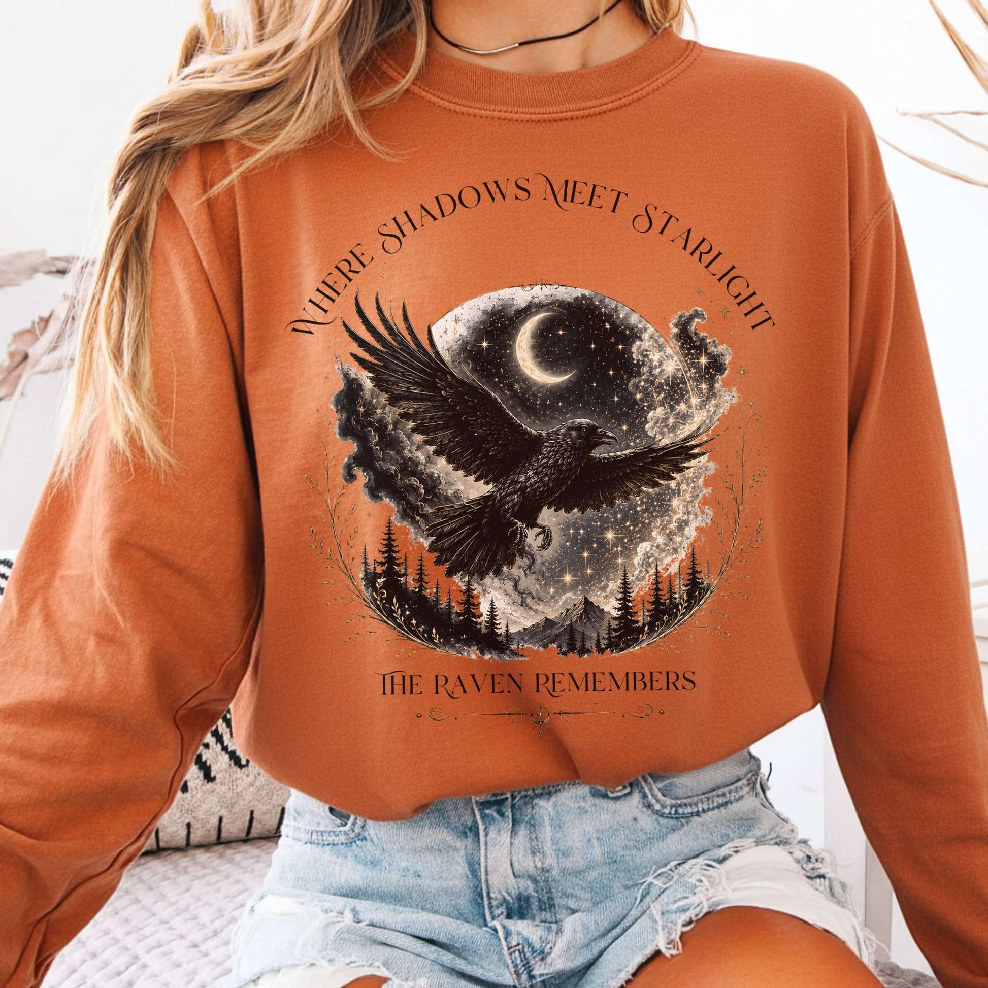 Long-sleeve Yam / S Where Shadows Meet Starlight Raven Long Sleeve The Mystic Eden