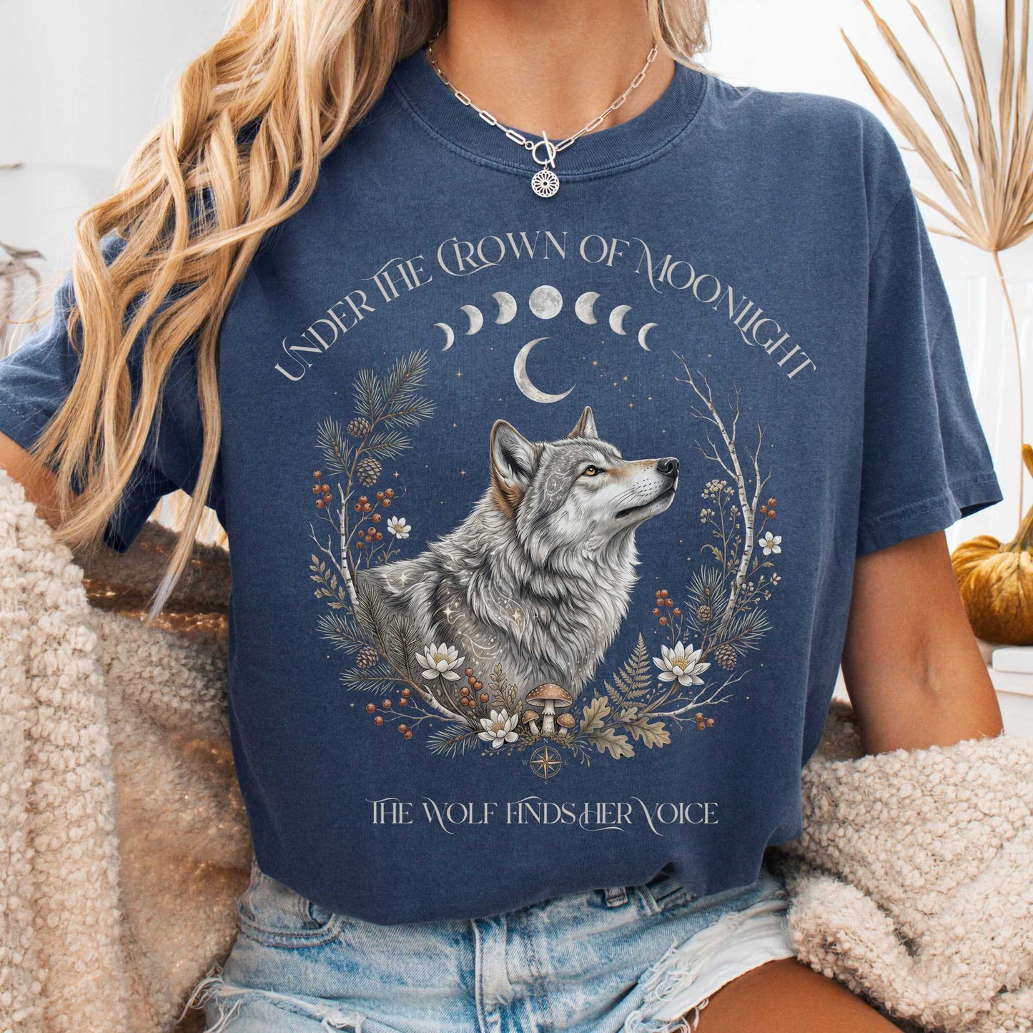 T-Shirt Denim / S Under the Crown of Moonlight Wolf T-Shirt The Mystic Eden