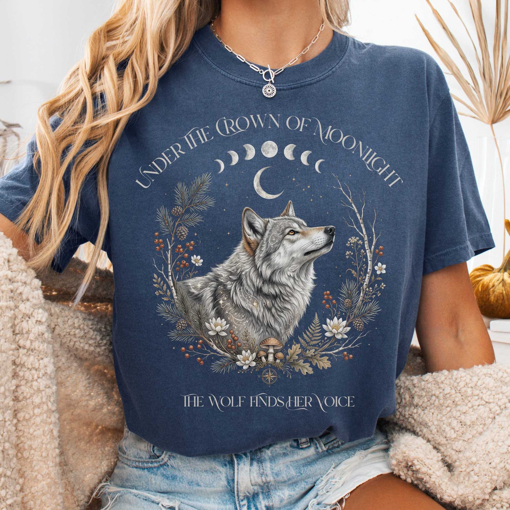T-Shirt Denim / S Under the Crown of Moonlight Wolf T-Shirt The Mystic Eden