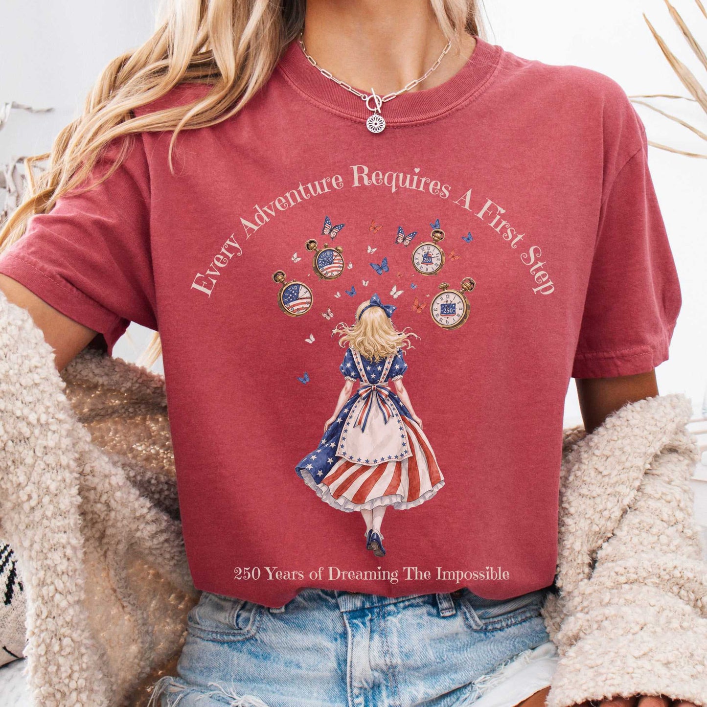 T-Shirt Crimson / S 250 Years of Dreaming the Impossible American Alice T-Shirt The Mystic Eden