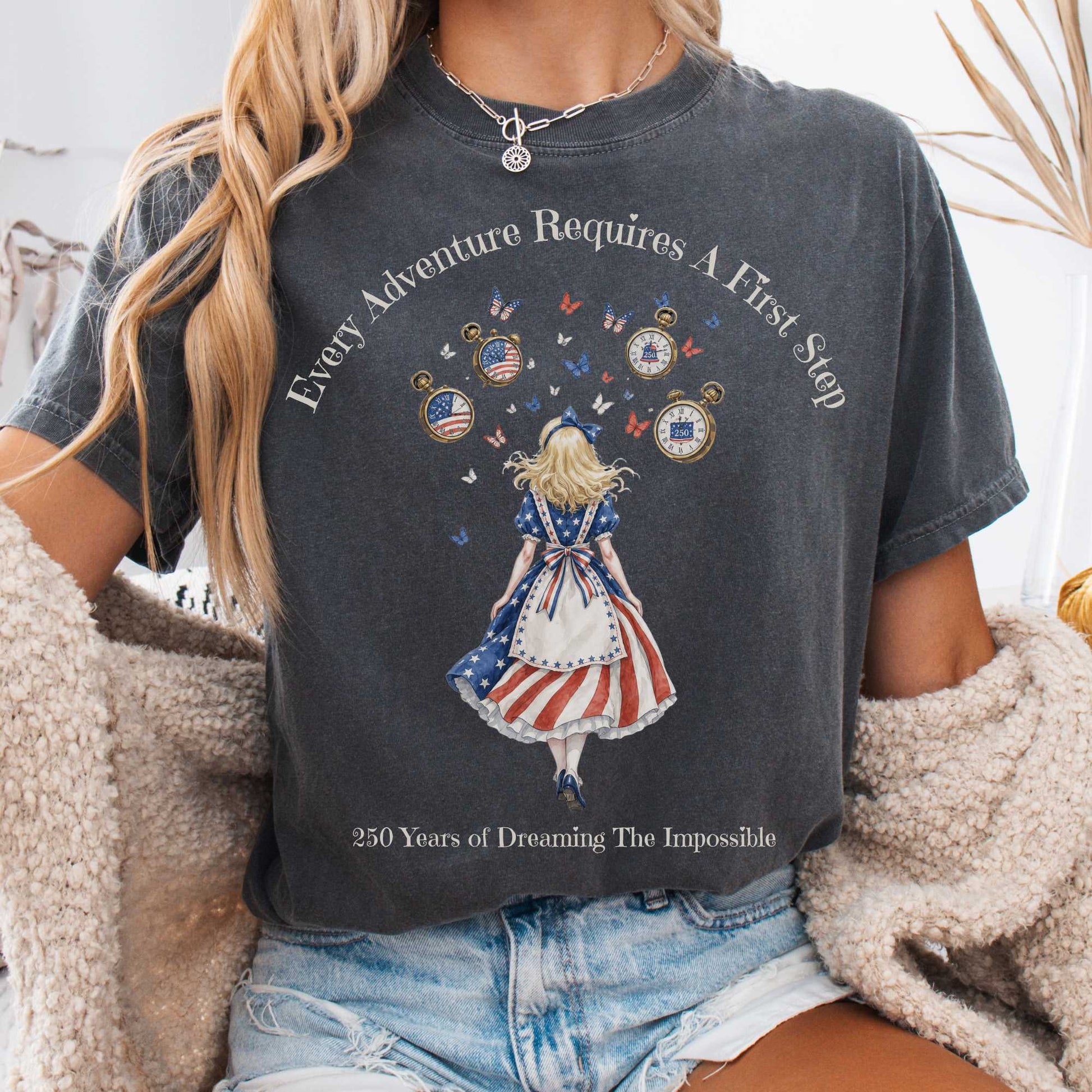 T-Shirt Pepper / S 250 Years of Dreaming the Impossible American Alice T-Shirt The Mystic Eden