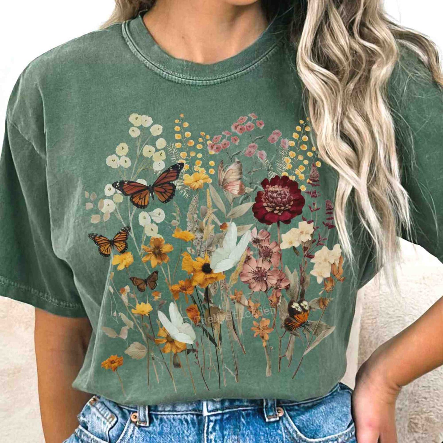 Vintage cottagecore wildflowers shirt