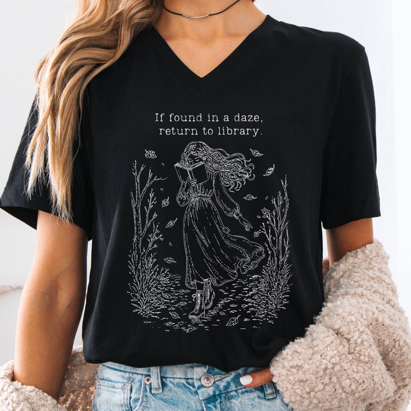 V-neck Black / S Design 296 V-Neck The Mystic Eden