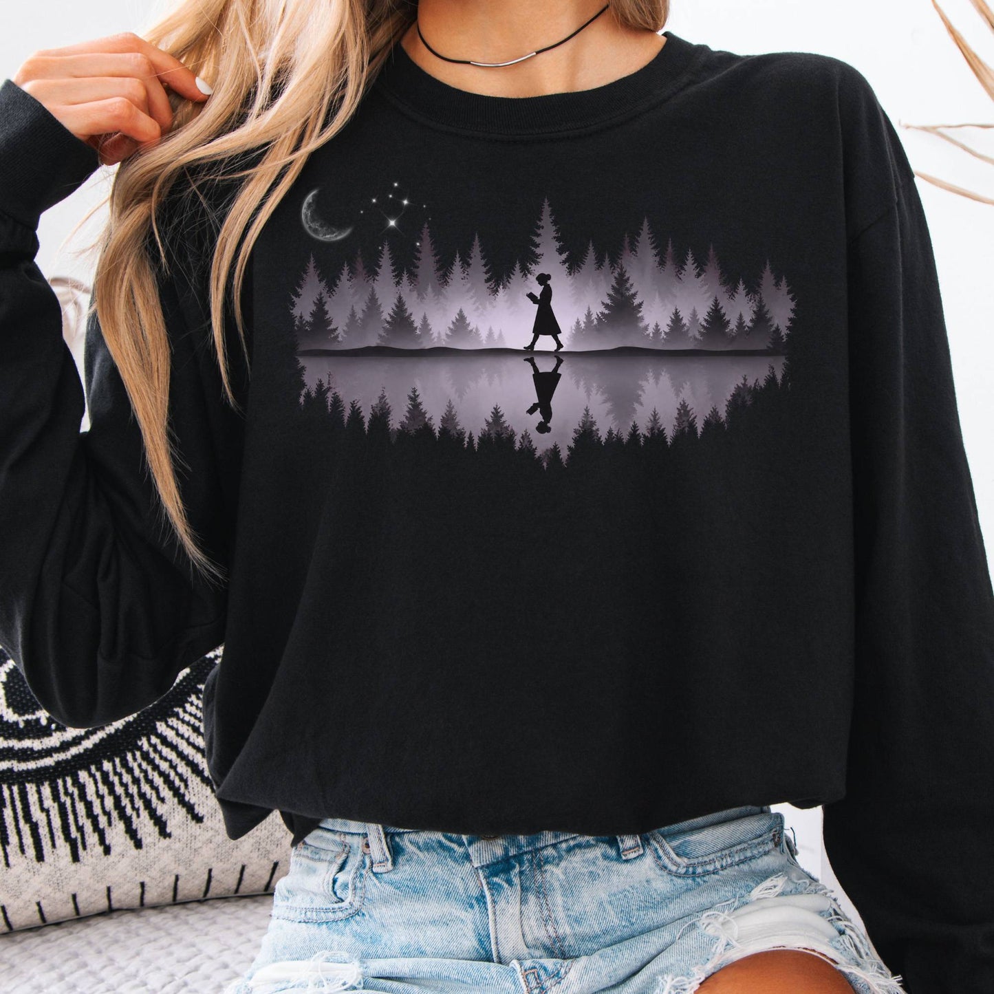 Long-sleeve Black / S Midnight Reader Long Sleeve The Mystic Eden