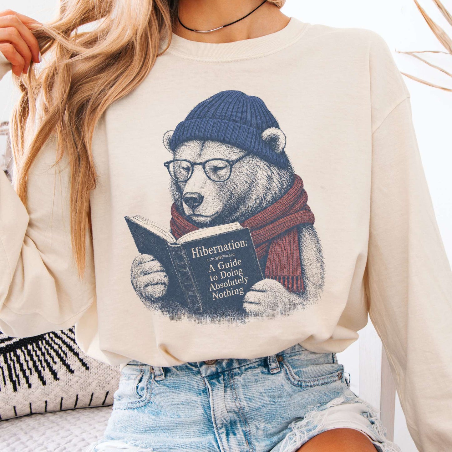 Long-sleeve Ivory / S A Guide to Hibernation Bear Long Sleeve The Mystic Eden