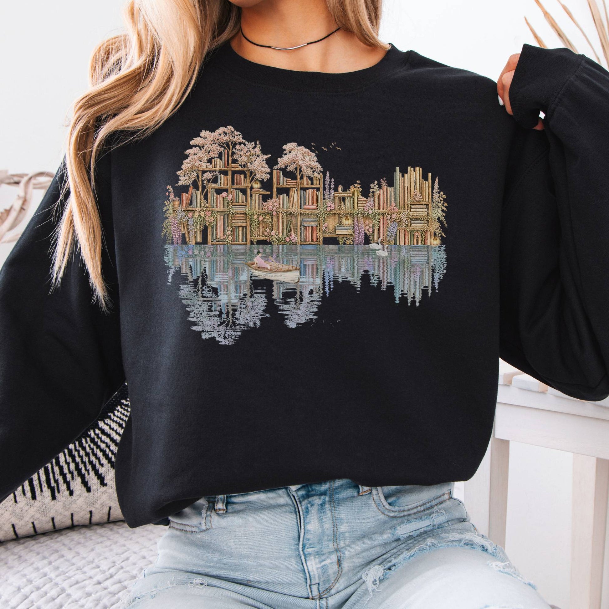 Sweatshirt Black / S Design 298 Crewneck Sweatshirt The Mystic Eden