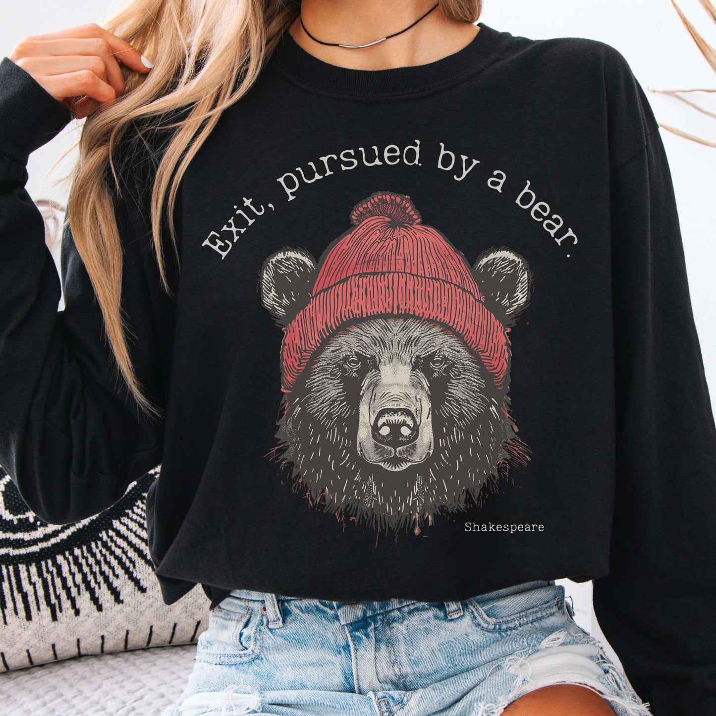 Long-sleeve Black / S Exit, Pursued by a Bear Shakespeare Long Sleeve The Mystic Eden