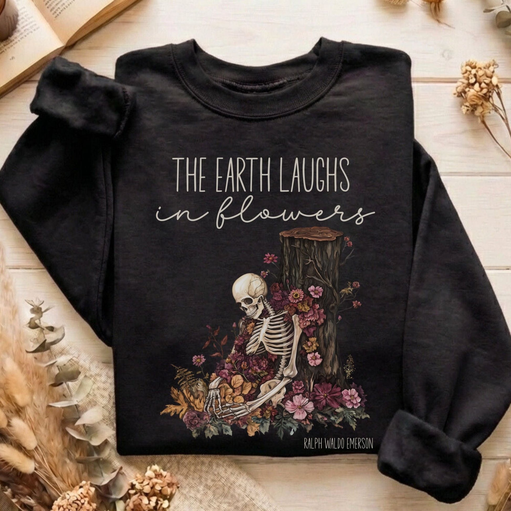 Sweatshirt Black / S Design 239 Crewneck Sweatshirt The Mystic Eden