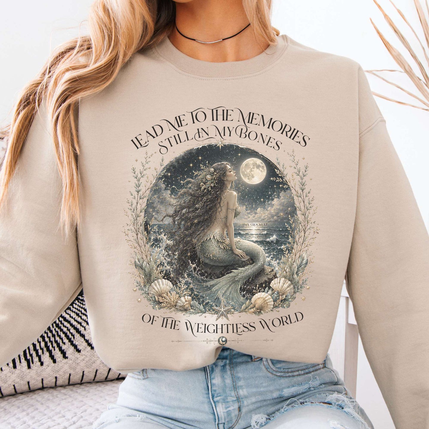 Sweatshirt Sand / S A Mermaid's Memories Of The Weightless World Amy Crockett Crewneck Sweatshirt The Mystic Eden