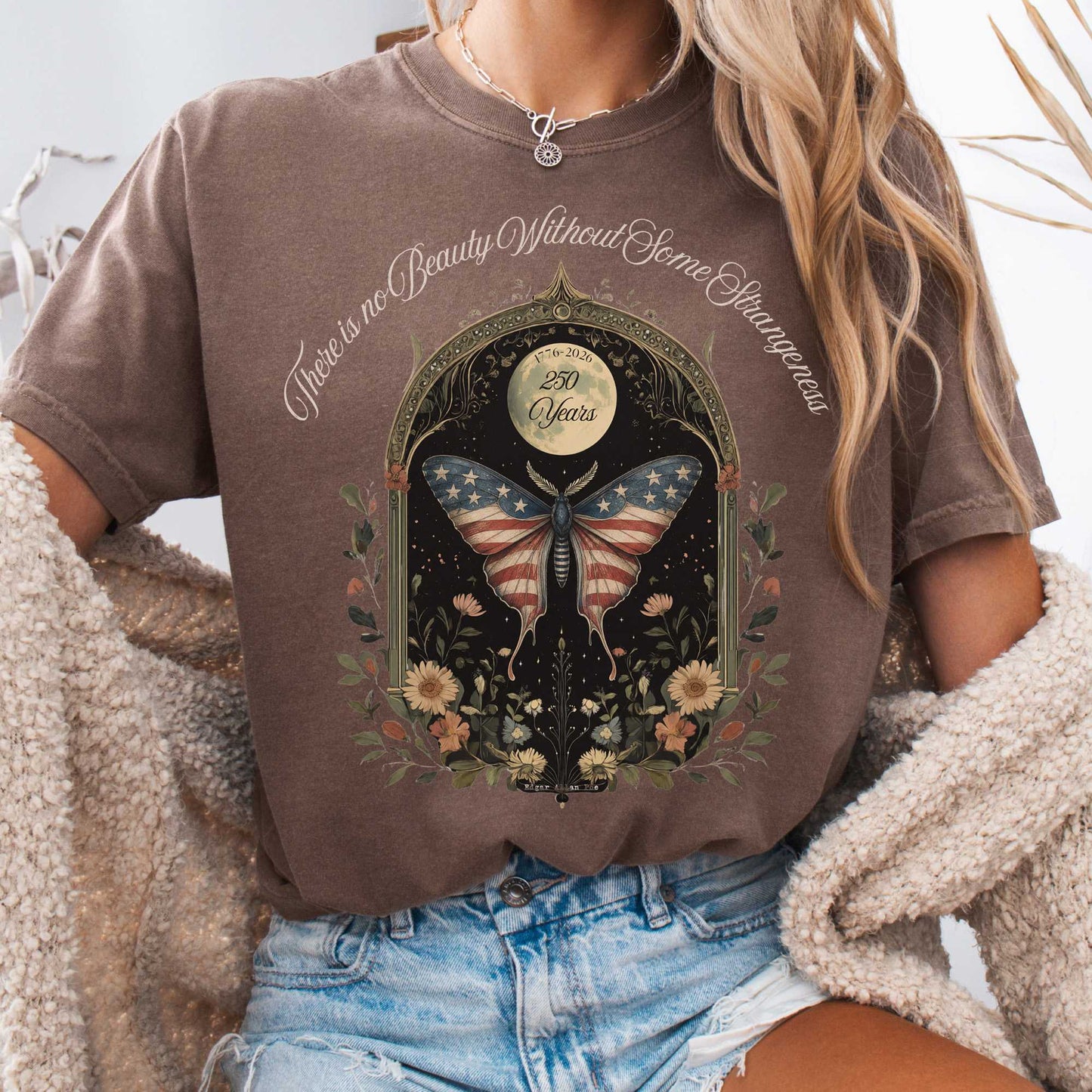T-Shirt Espresso / S There Is No Beauty Without Some Strangeness America 250 T-Shirt The Mystic Eden