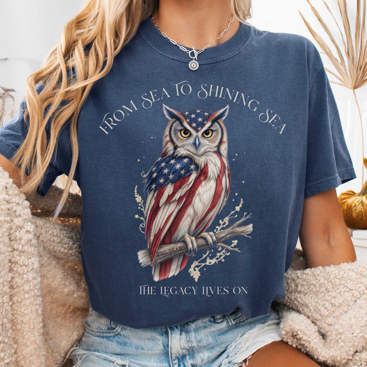 T-Shirt Denim / S The Legacy Lives On America 250 Owl T-Shirt The Mystic Eden