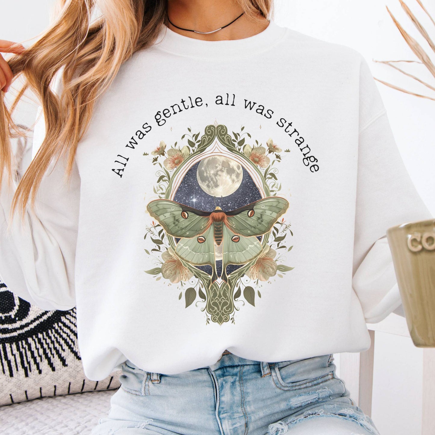 Sweatshirt Design 267 Crewneck Sweatshirt The Mystic Eden