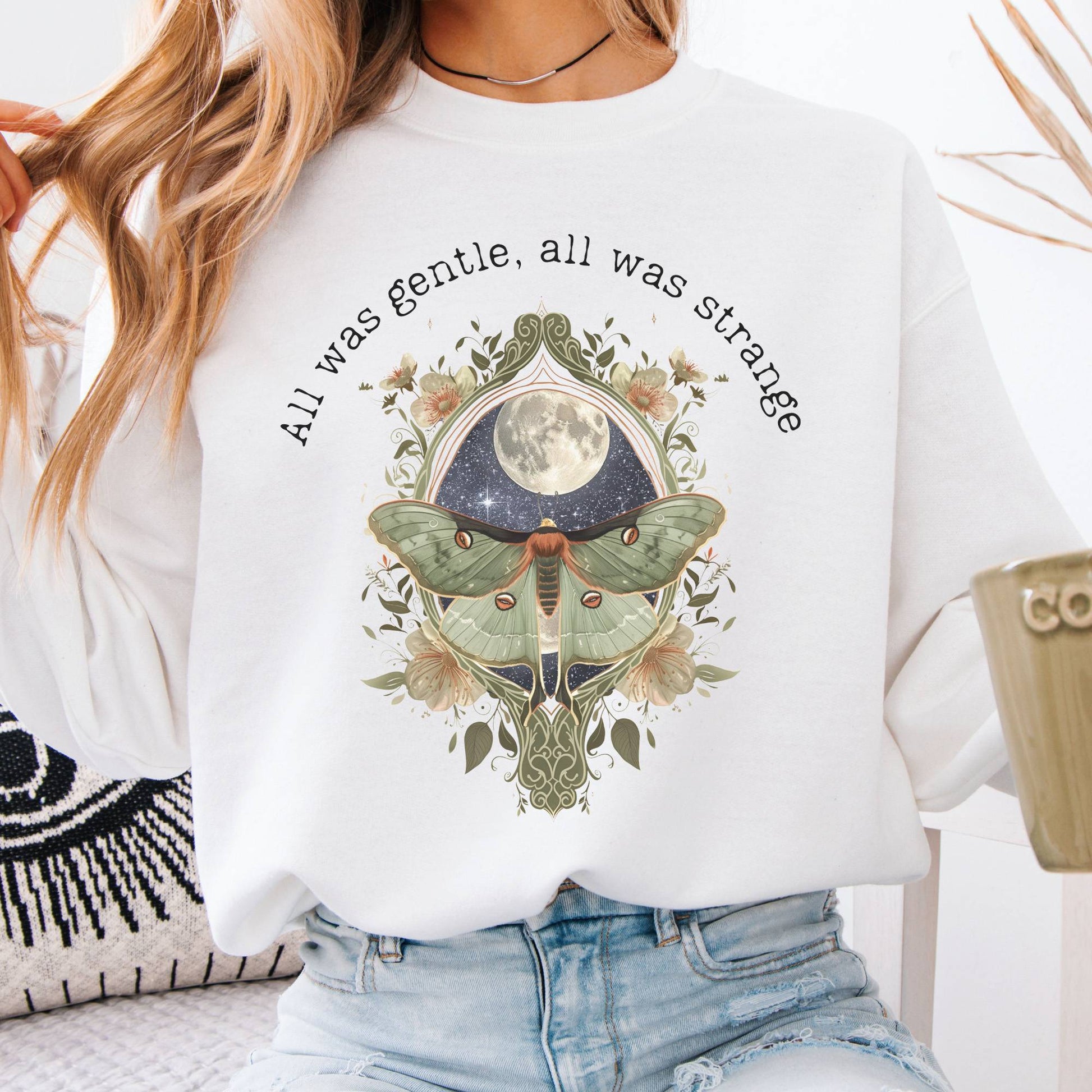 Sweatshirt Design 267 Crewneck Sweatshirt The Mystic Eden