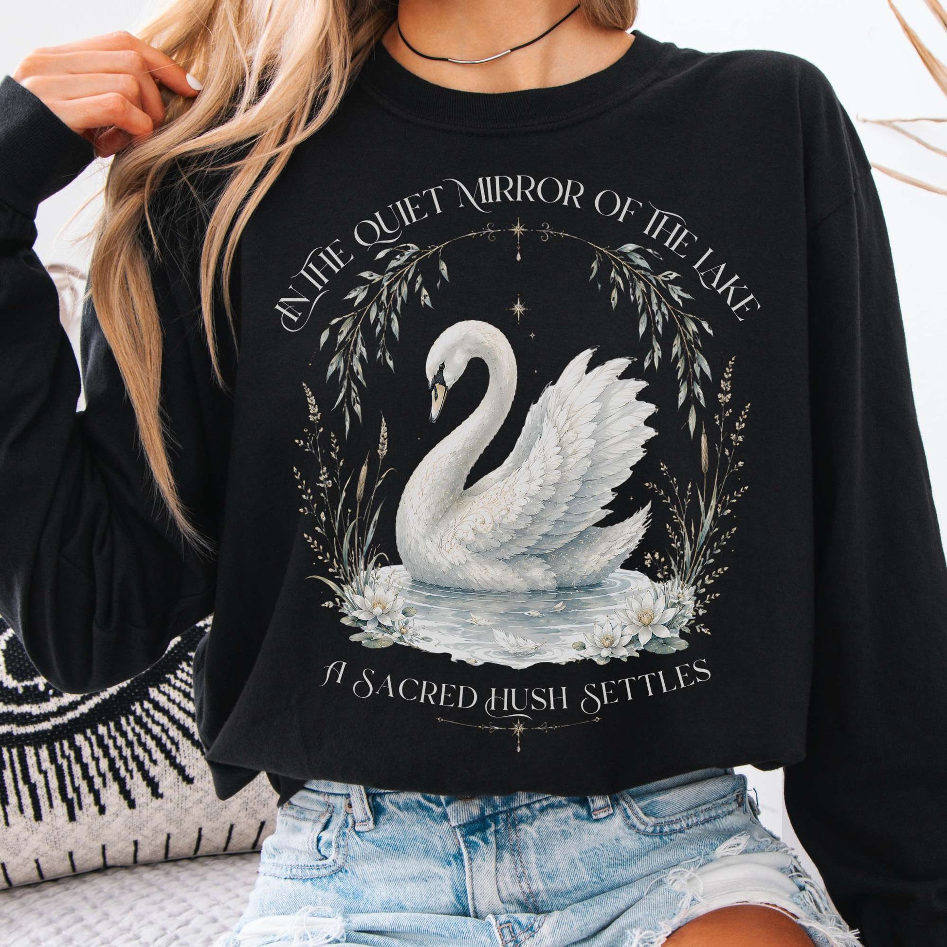 Long-sleeve Black / S In The Quiet Mirror Swan Long Sleeve The Mystic Eden