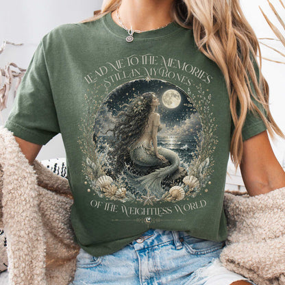 T-Shirt Moss / S A Mermaid's Memories Of The Weightless World Amy Crockett T-Shirt The Mystic Eden