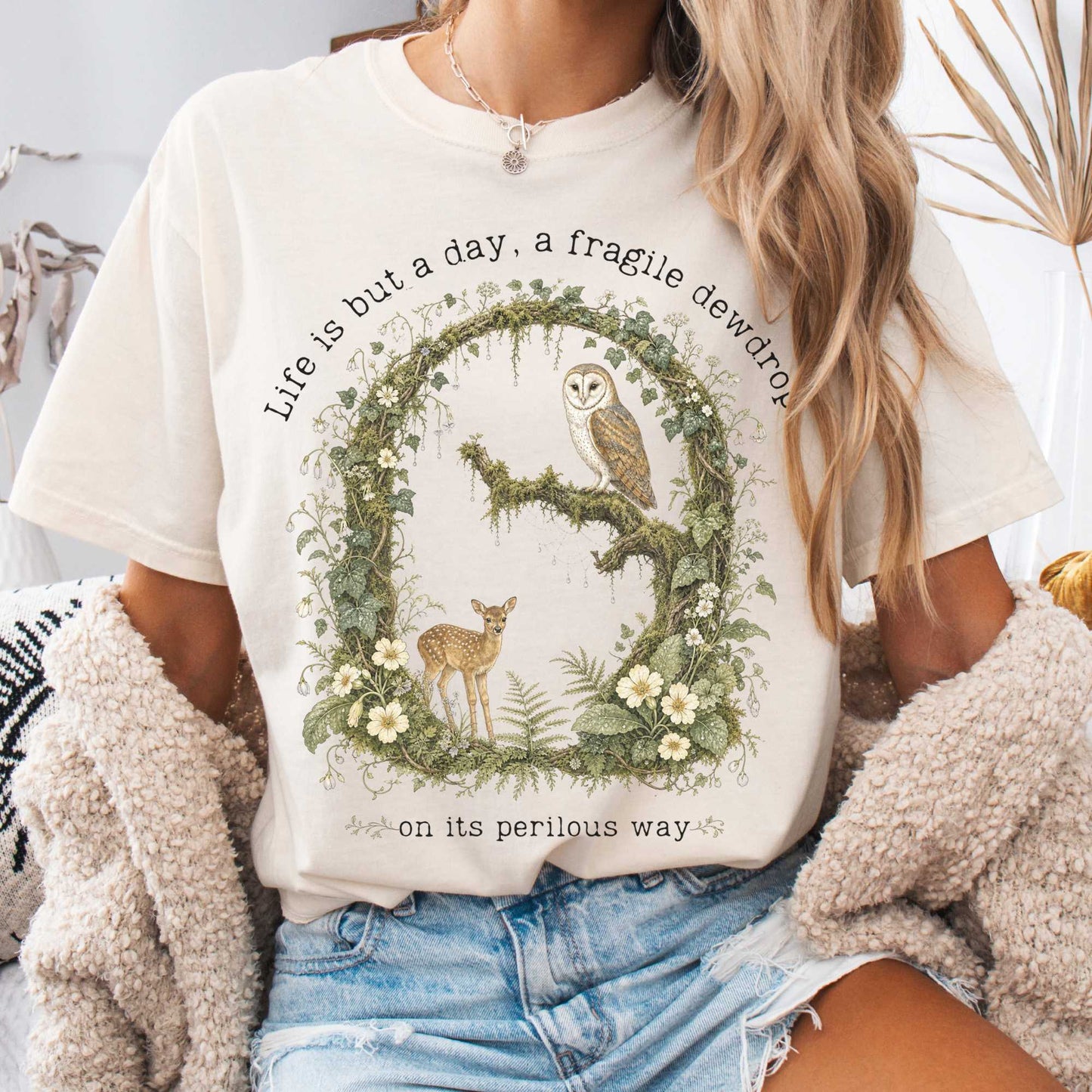 T-Shirt Ivory / S Life Is But a Day, a Fragile Dewdrop John Keats T-Shirt The Mystic Eden