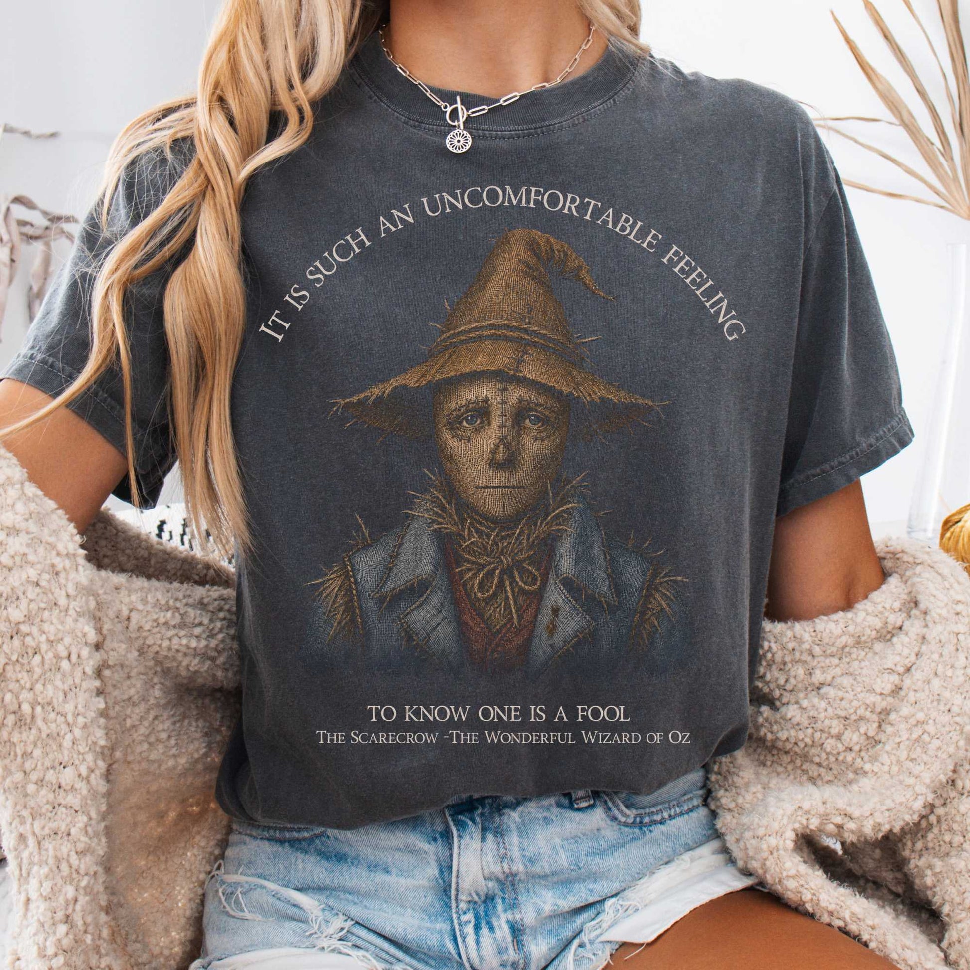 T-Shirt Pepper / S It Is Such an Uncomfortable Feeling Scarecrow T-Shirt The Mystic Eden
