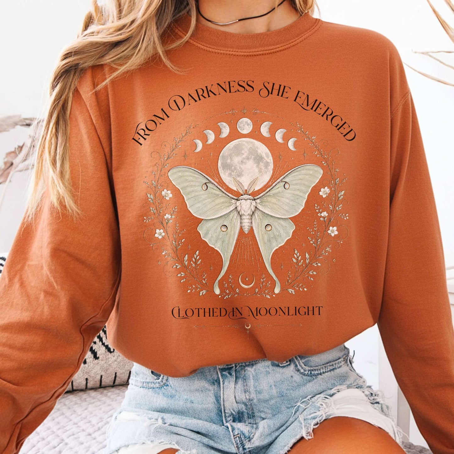 Long-sleeve Yam / S From Darkness She Emerged Clothed in Moonlight Long Sleeve The Mystic Eden