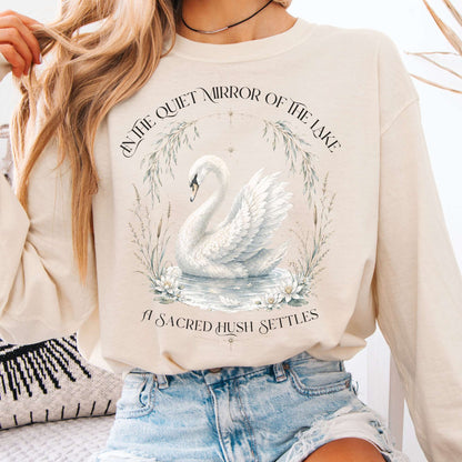 Long-sleeve Ivory / S In The Quiet Mirror Swan Long Sleeve The Mystic Eden