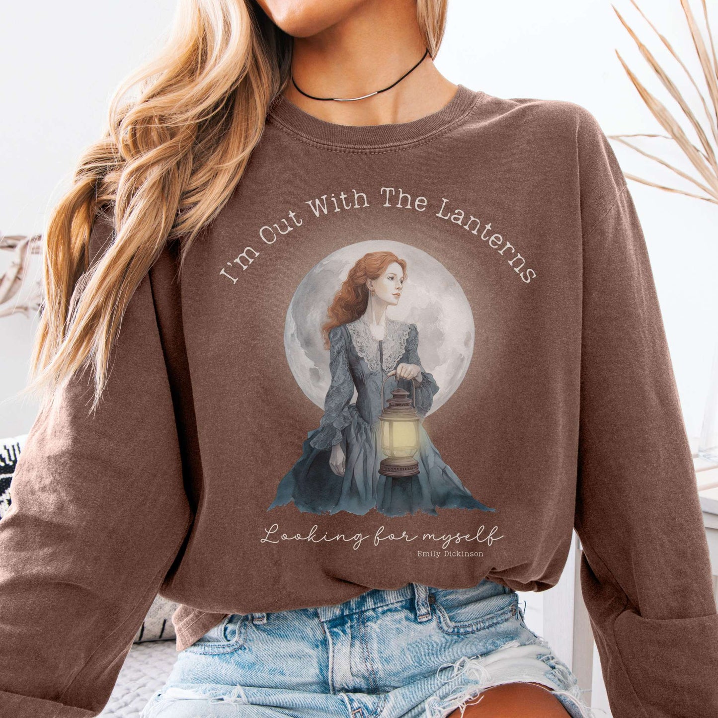Long-sleeve Espresso / S I'm Out With The Lanterns Looking For Myself Emily Dickinson Long Sleeve The Mystic Eden