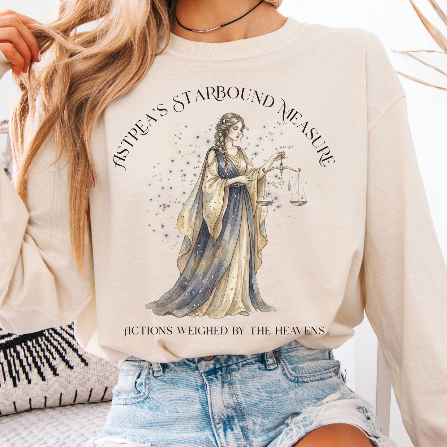Long Sleeve Ivory / S Design 288 Long Sleeve The Mystic Eden