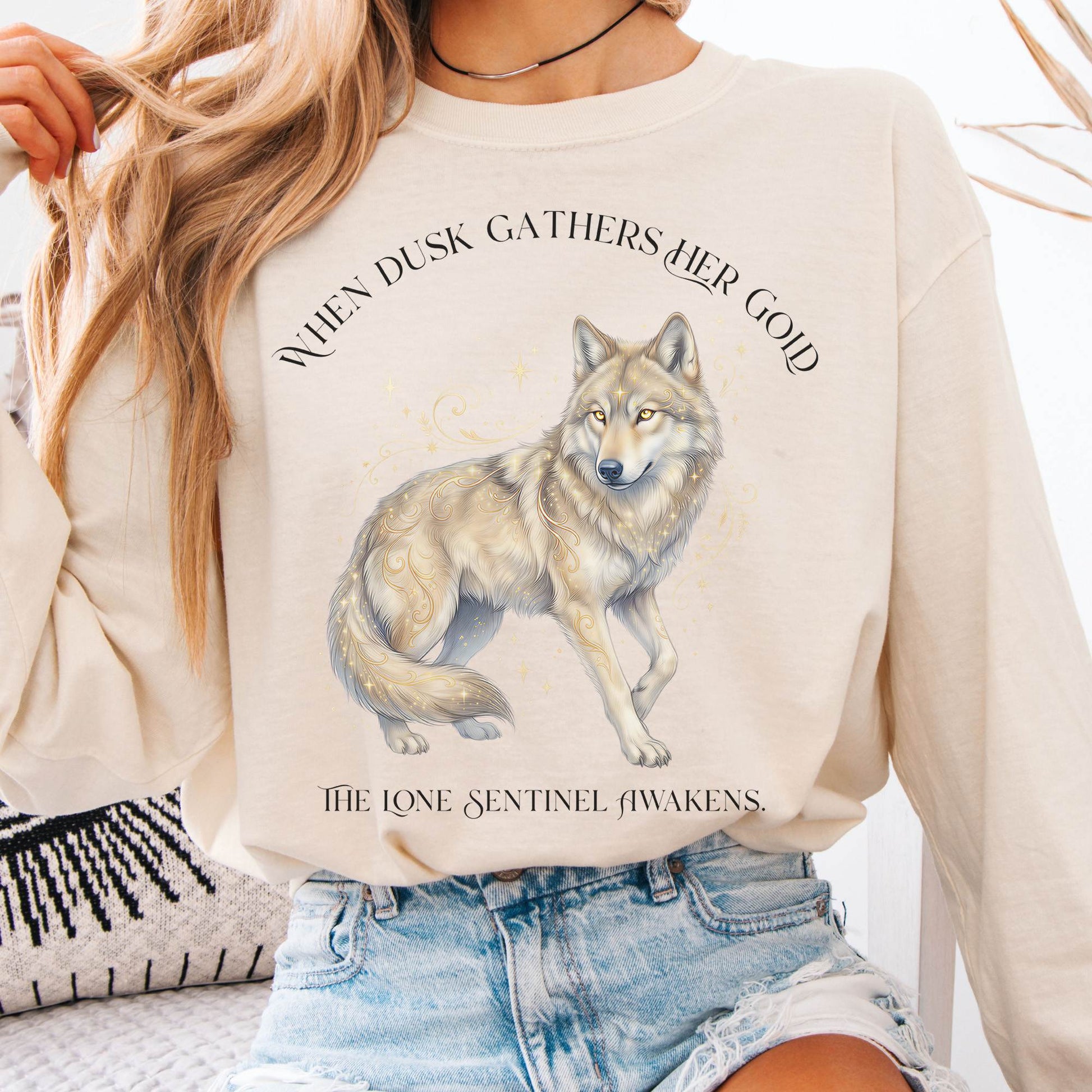 Long-sleeve Ivory / S When Dusk Gathers Her Gold Mystical Wolf Long Sleeve The Mystic Eden