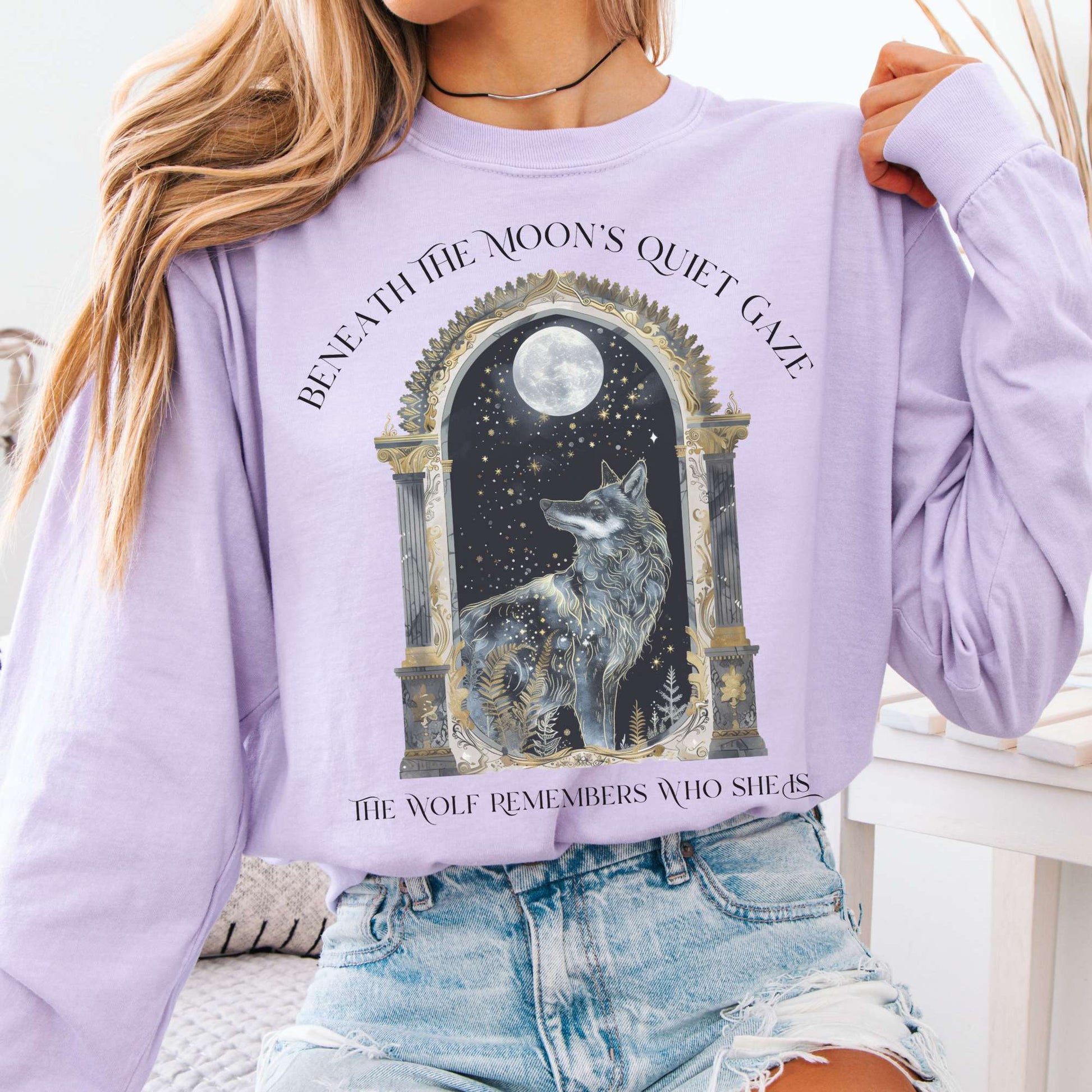 Long-sleeve Orchid / S Beneath The Moon The Wolf Remembers Who She Is Long Sleeve Tee The Mystic Eden