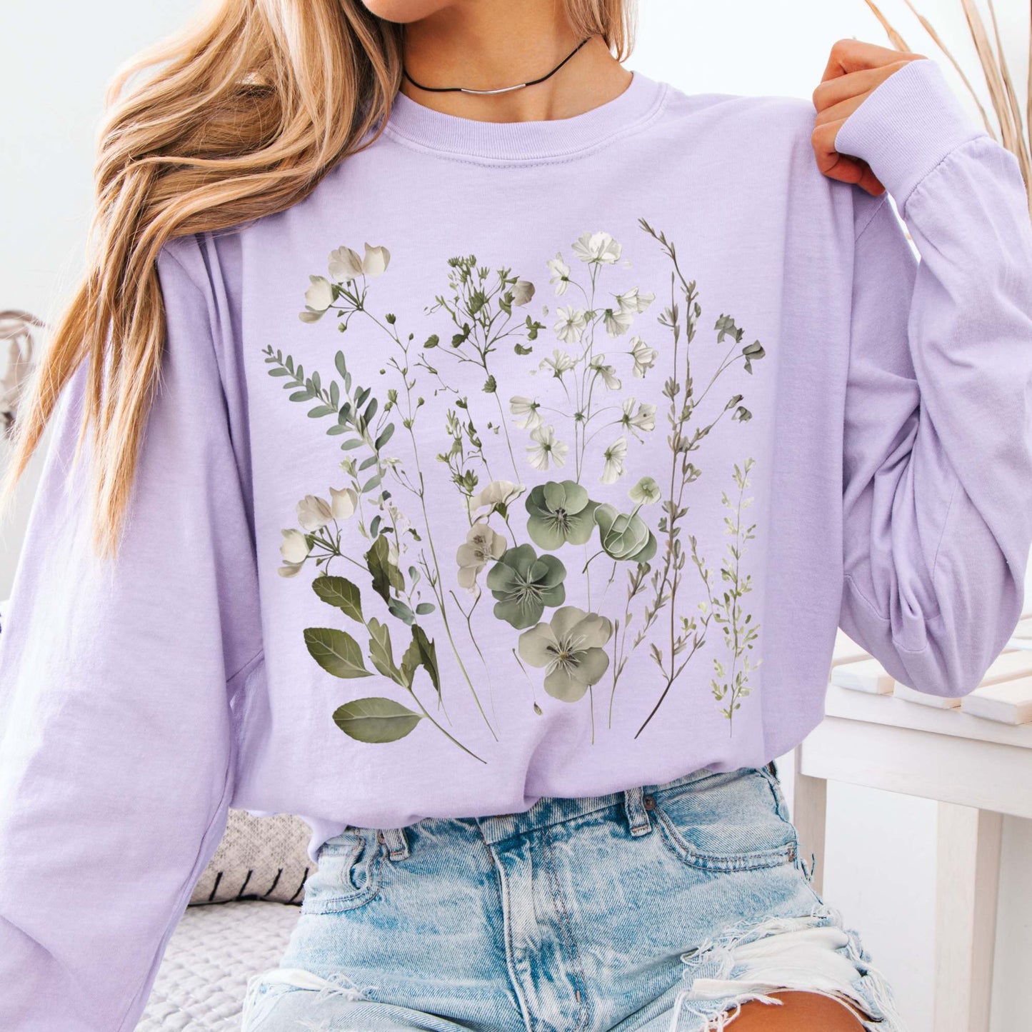 Long-sleeve Orchid / S Sage and White Wildflower Long Sleeve T-Shirt The Mystic Eden