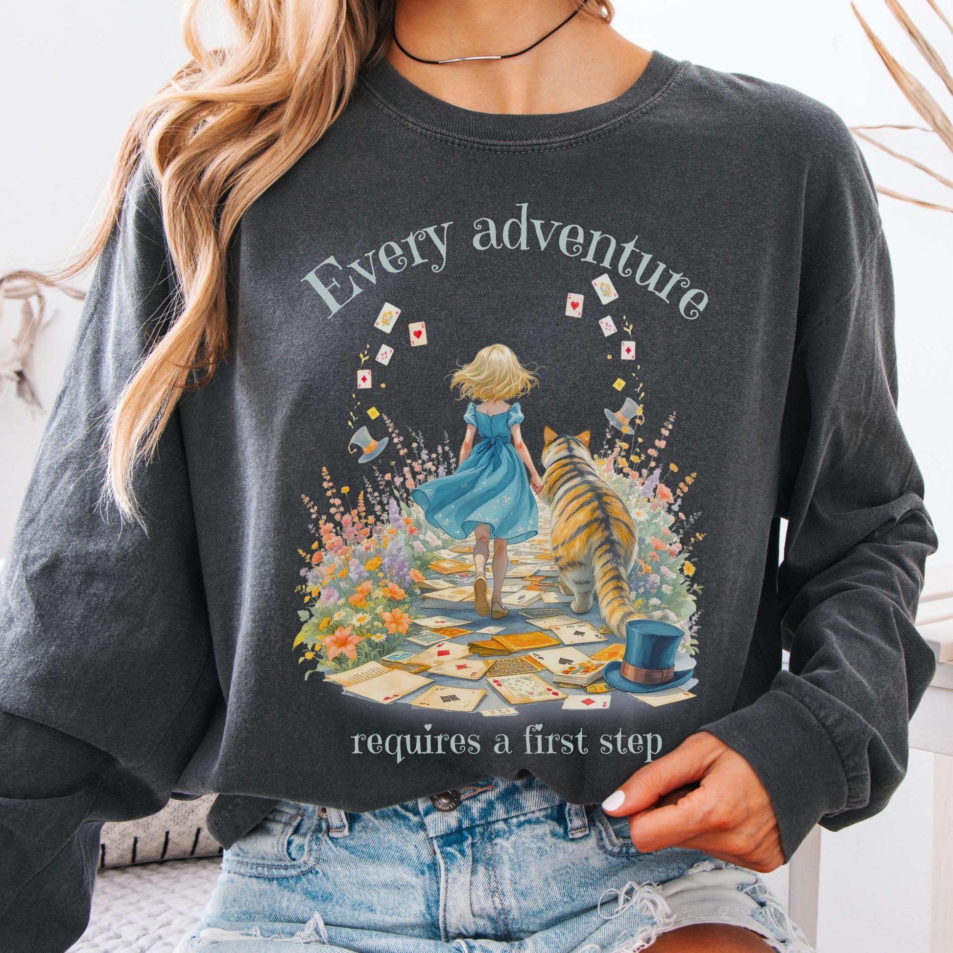 Long-sleeve Pepper / S Every Adventure Requires a First Step Alice Long Sleeve The Mystic Eden
