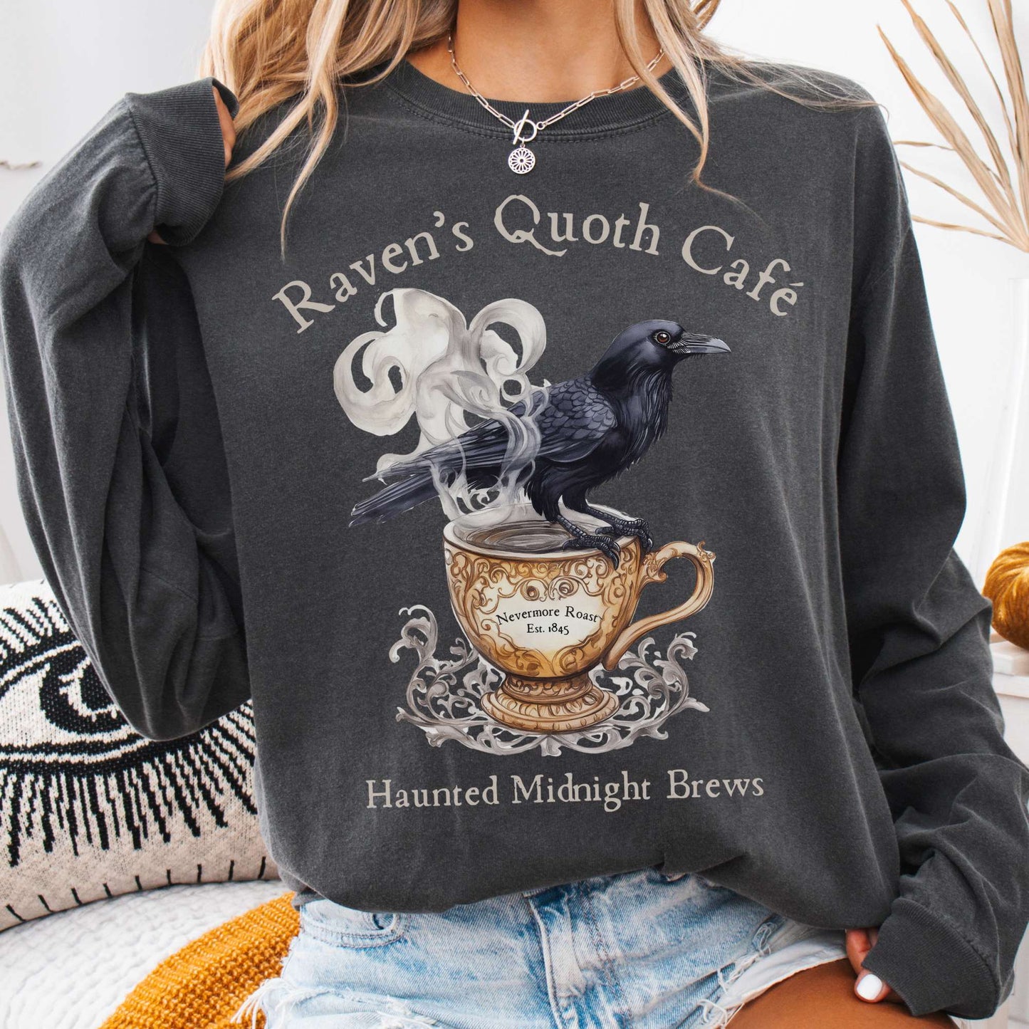 Long-sleeve Pepper / S Raven's Quoth Cafe Long Sleeved Shirt The Mystic Eden