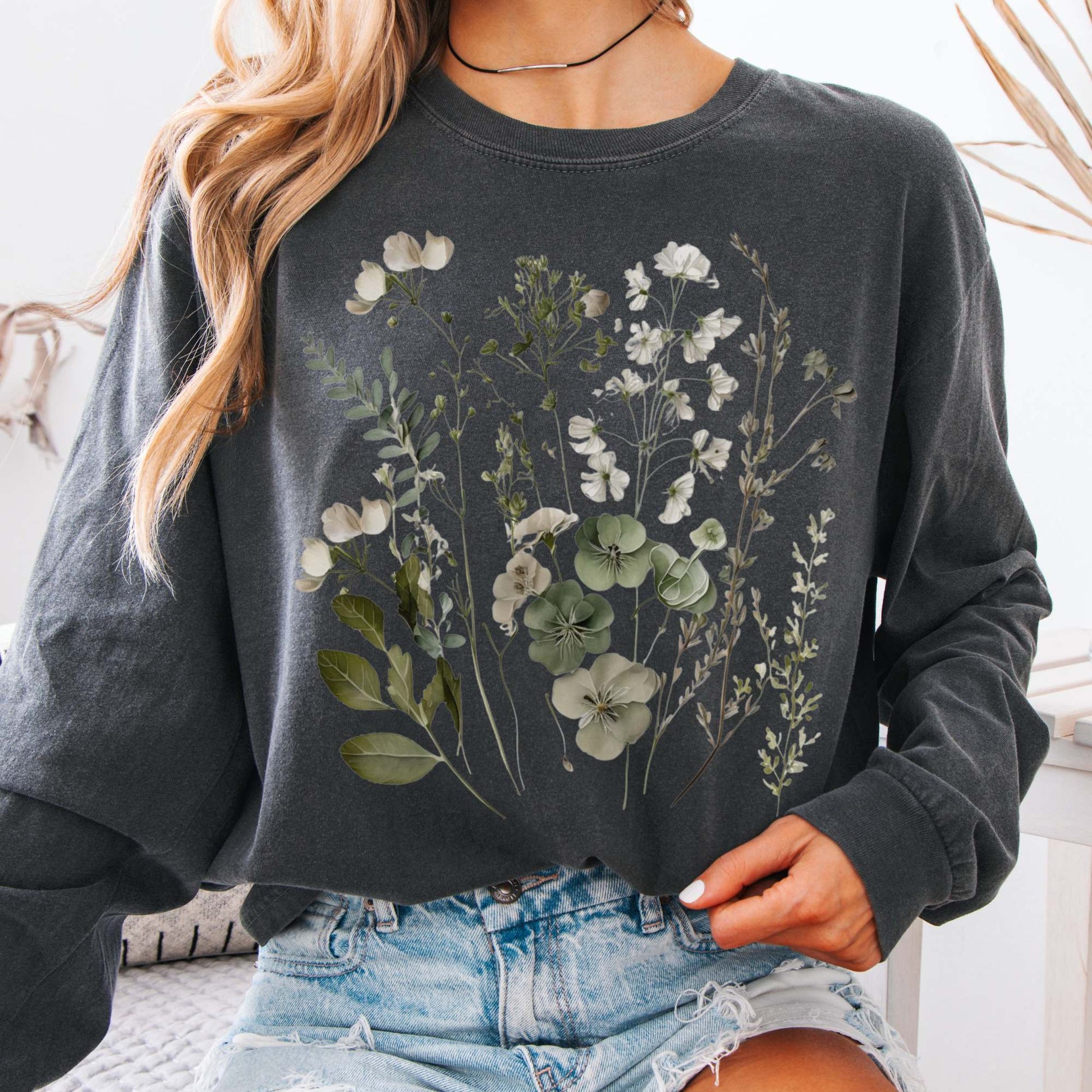 Long-sleeve Pepper / S Sage and White Wildflower Long Sleeve T-Shirt The Mystic Eden