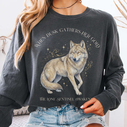 Long-sleeve Pepper / S When Dusk Gathers Her Gold Mystical Wolf Long Sleeve The Mystic Eden
