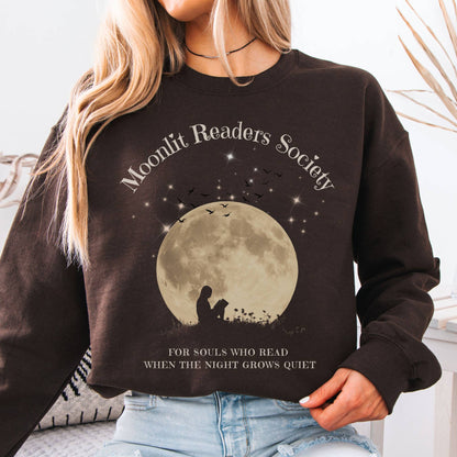 Sweatshirt Dark Chocolate / S Moonlit Readers Society Sweatshirt The Mystic Eden