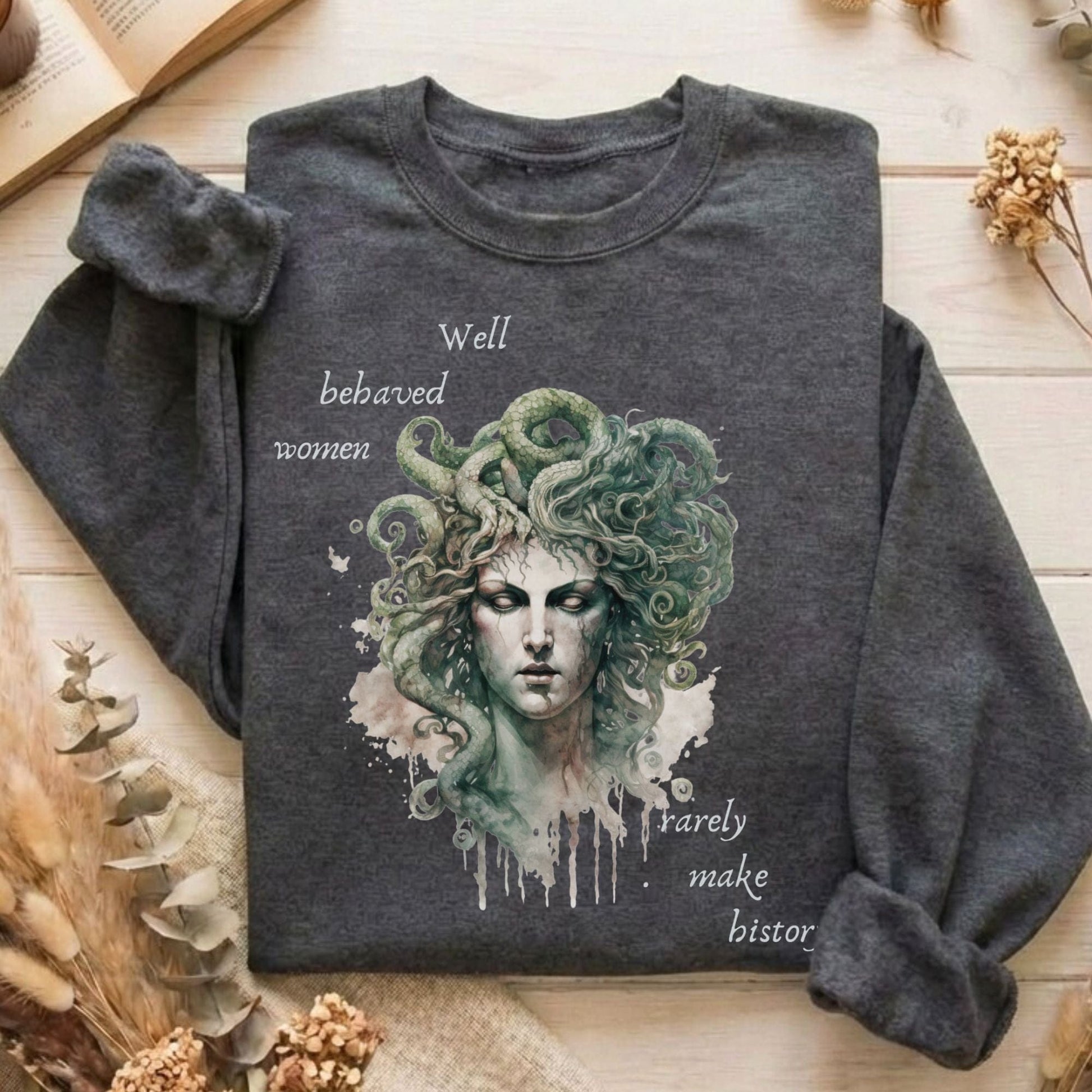 Sweatshirt Dark Heather / S Design 13 Sweatshirt The Mystic Eden