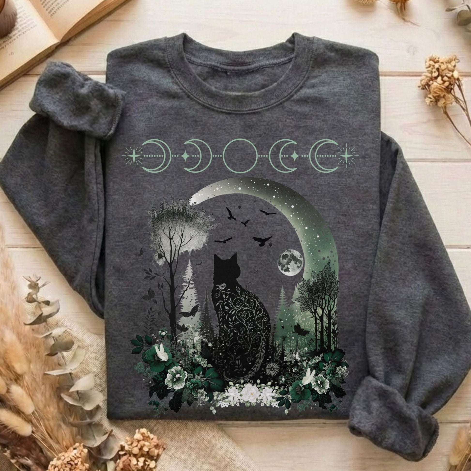 Sweatshirt Dark Heather / S Design 21 Sweatshirt The Mystic Eden