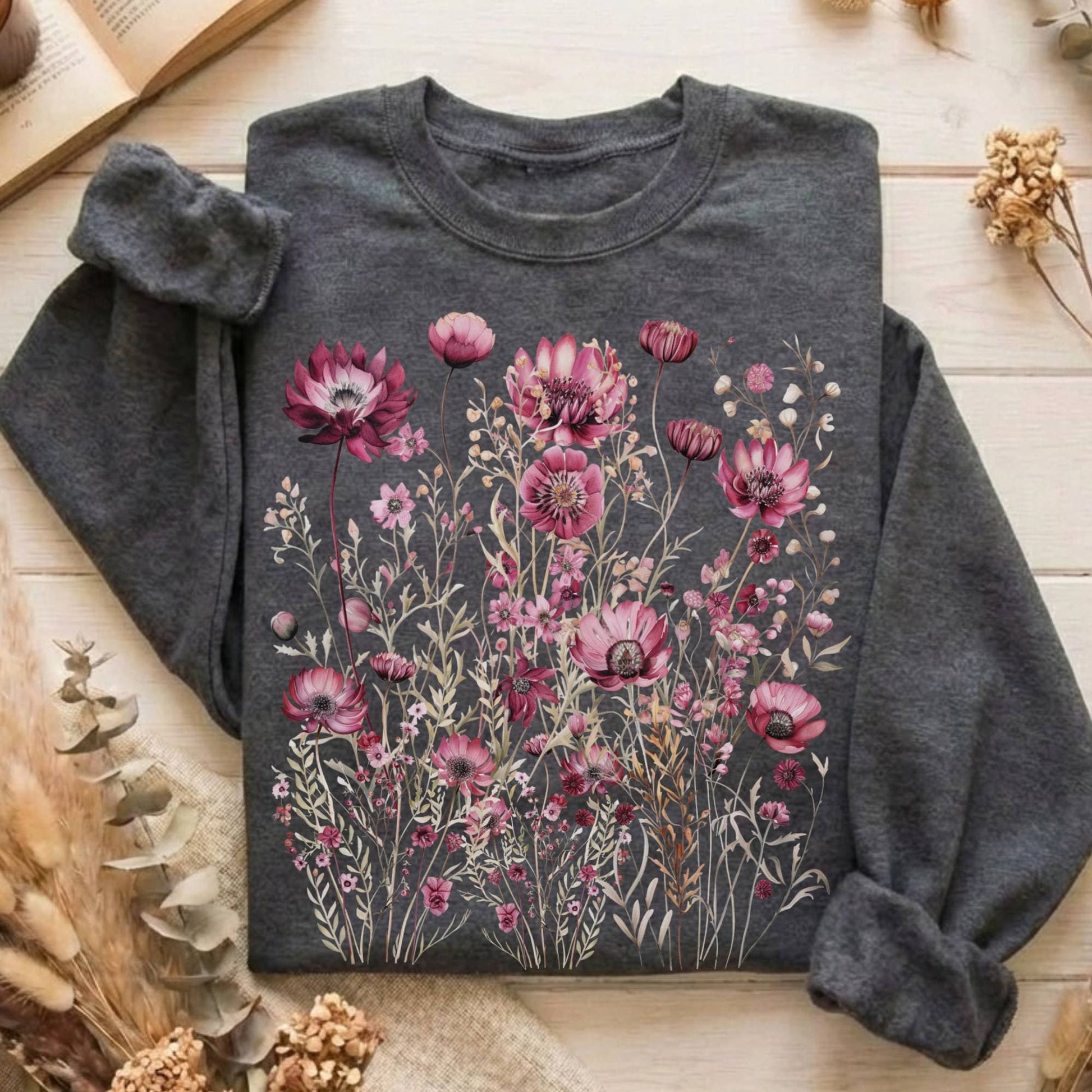 Sweatshirt Dark Heather / S Design 6 Sweatshirt The Mystic Eden