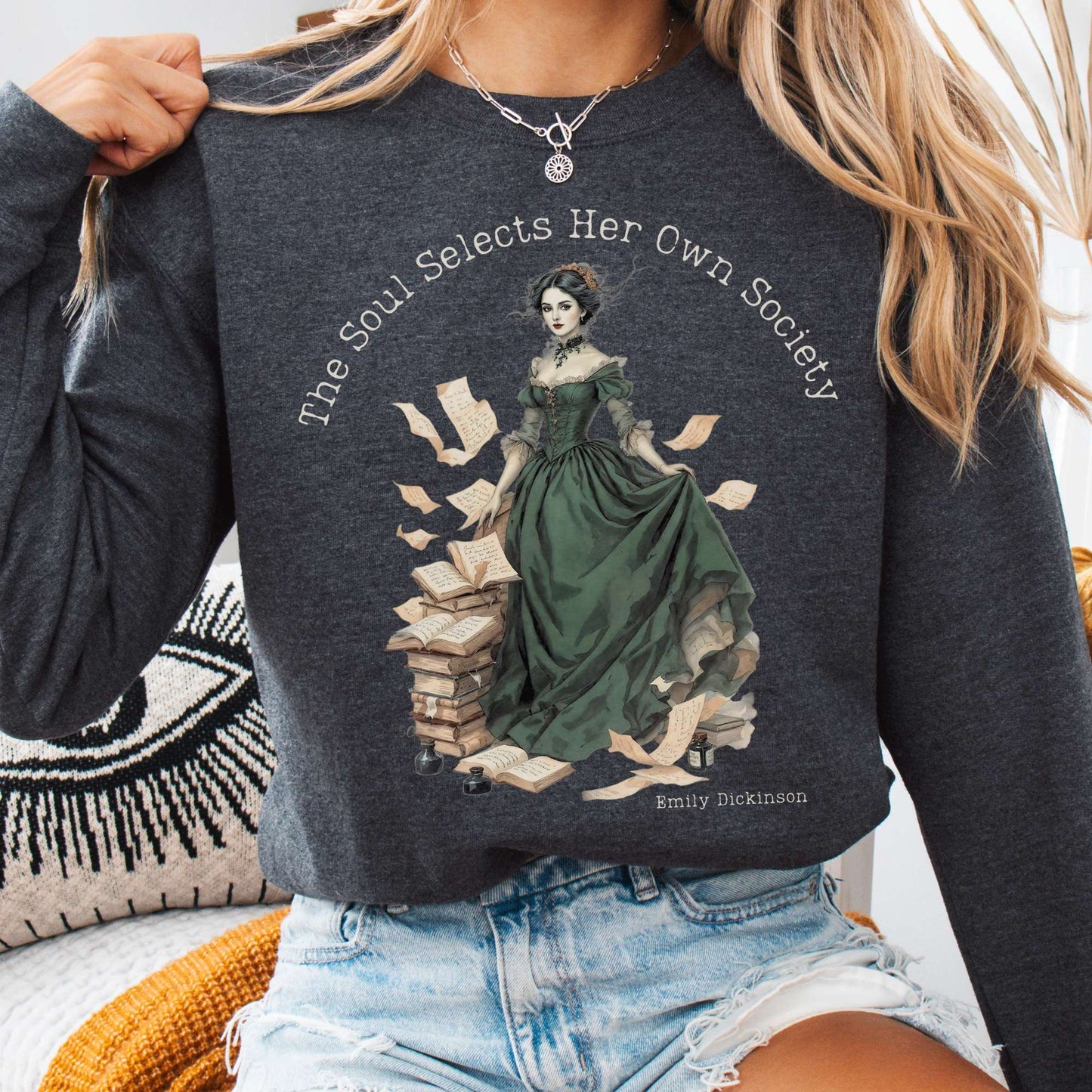 Sweatshirt Dark Heather / S The Soul Selects Her Own Society Emily Dickinson Sweatshirt The Mystic Eden