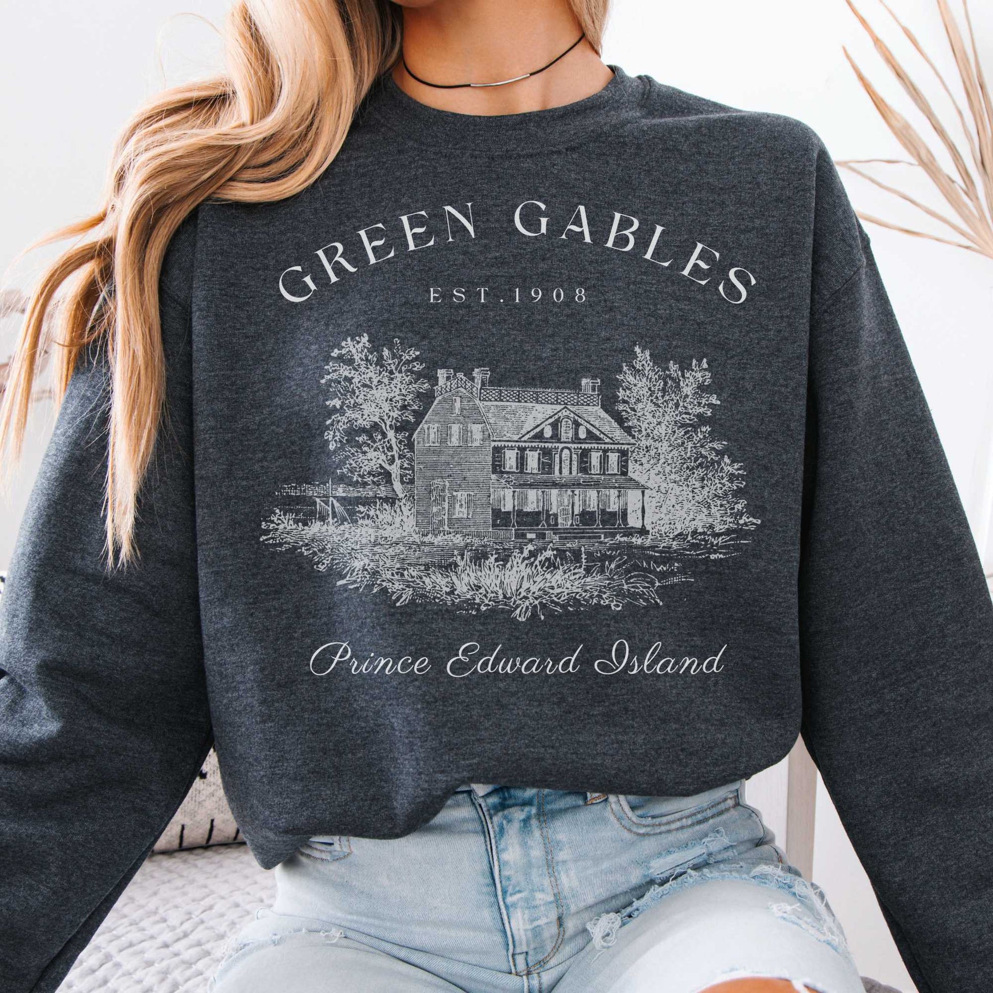 Sweatshirt Design 22 Sweatshirt The Mystic Eden